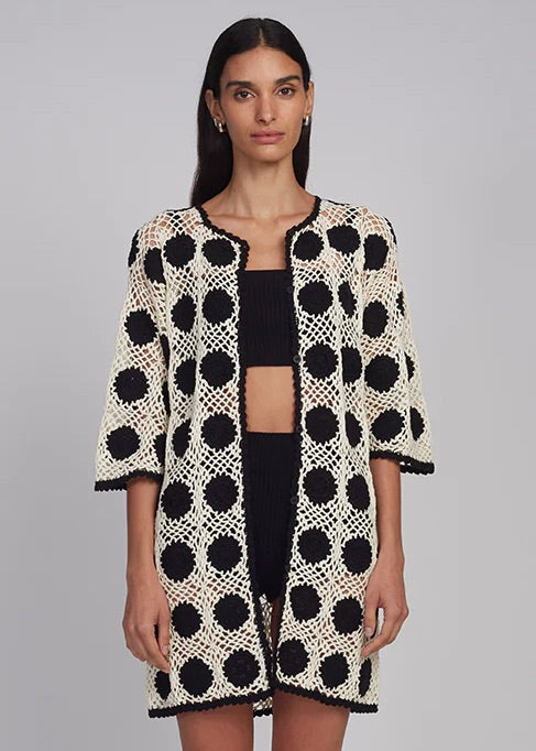 Skylar Cover-Up (White/Black)